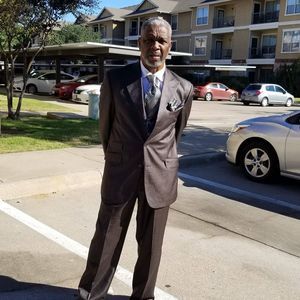 Meet your Posher, Thomas